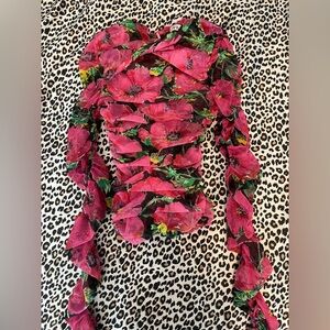 Floral mesh ruched top